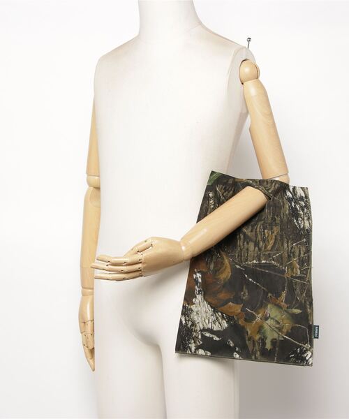 HAV-A-HANK（ハバハンク ）の「BANSAC バンサック HAV-A-HANK ハバハンク バンダナ エコバッグ カモフラージュ（エコバッグ/サブバッグ・メンズ・ウッド/カモフラージュ・FREE）」の8枚目の写真