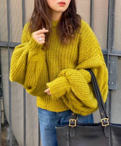 CPCM（シーピーシーエム）の「起毛糸袖パワーボリュームニット（ニット/セーター・レディース・ベージュ/ブラウン/グリーン/黄緑系・FREE）」の4枚目の写真