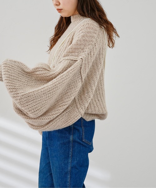 CPCM（シーピーシーエム）の「起毛糸袖パワーボリュームニット（ニット/セーター・レディース・ベージュ/ブラウン/グリーン/黄緑系・FREE）」の9枚目の写真