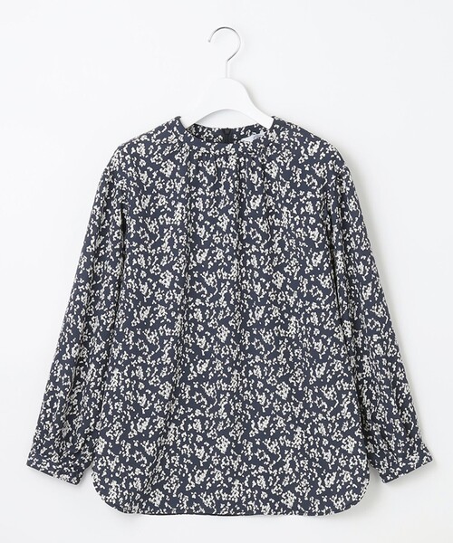 J.PRESS Ladies（J.プレス レディス）の「【洗える】ポリエステルデシンフラワープリント ブラウス（シャツ/ブラウス・レディース・ネイビー系5/ライラック系5・XS）」の5枚目の写真