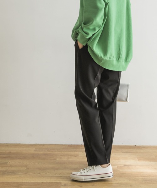 URBAN RESEARCH(アーバンリサーチ)の「ダブルクロステーパードパンツ(その他パンツ・レディース・ブラック/ピンク/グリーン・38/36/34)」の21枚目の写真