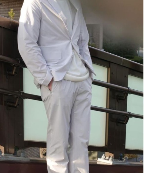 DESCENTE PAUSE（デサントポーズ）の「【デサントPAUSE】パッカブルジャケット / PACKABLE JACKET　軽量　撥水　日本製（テーラードジャケット・メンズ・モスグリーン/グレー/ライトグレー・SMALL/LARGE/X-LARGE/MEDIUM）」の14枚目の写真