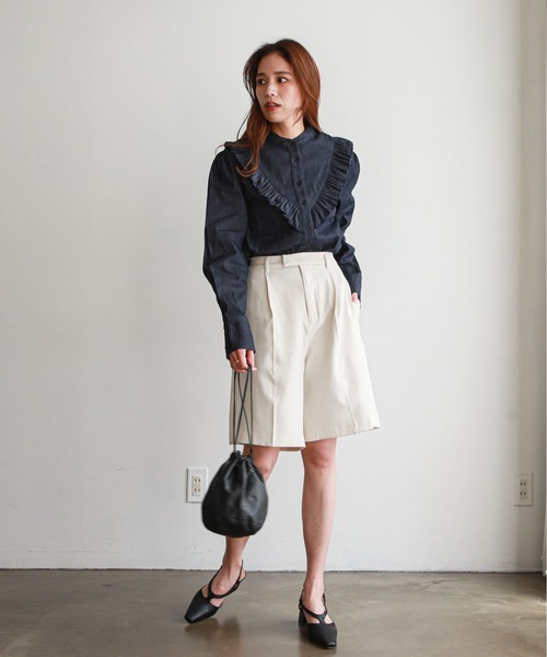 feepur（フェピュール）の「デニムフリルブラウス（シャツ/ブラウス・レディース・ブラック/ネイビー/グレー/オフホワイト・MEDIUM）」の17枚目の写真