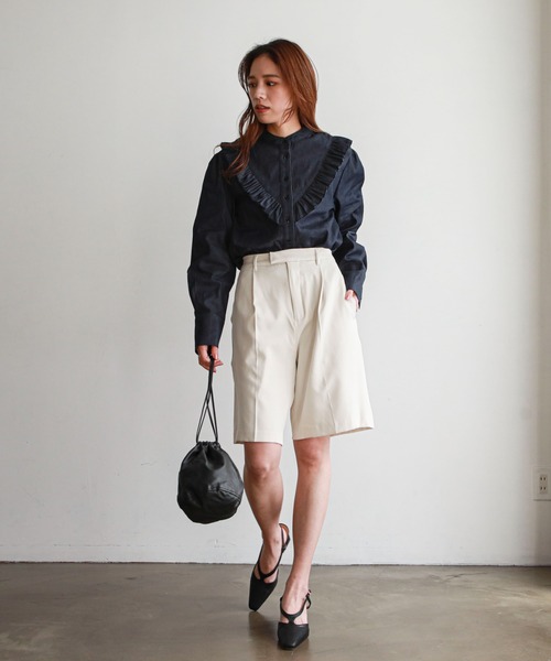 feepur（フェピュール）の「デニムフリルブラウス（シャツ/ブラウス・レディース・ブラック/ネイビー/グレー/オフホワイト・MEDIUM）」の5枚目の写真