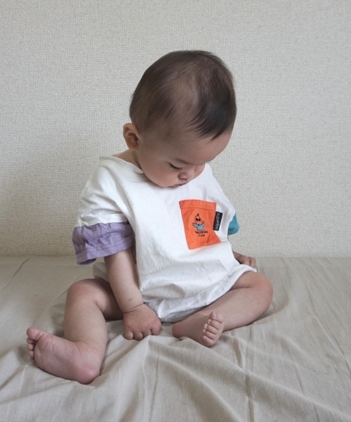MAKE YOUR DAY(メイクユアデイ)の「ワンポイント刺繍ファミリーロンパース■70.80cm(ロンパース・キッズ・ベージュ/オフホワイト/マルチ・80/70)」の6枚目の写真