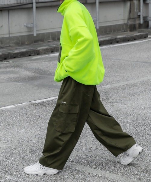 Perushu（ペルーシュ）の「レトロ配色切り替えフリースプルオーバー（その他トップス・メンズ・ライトブルー/ライトグリーン/ライトベージュ/ダークグリーン・MEDIUM/LARGE）」の21枚目の写真