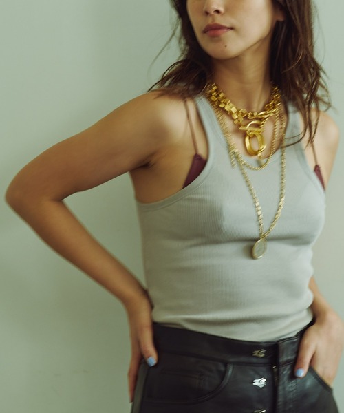 Whim Gazette（ウィムガゼット）の「【OVERNEATH】リブタンク（タンクトップ・レディース・グレイッシュベージュ/ブラウン/ホワイト・S/M）」の5枚目の写真