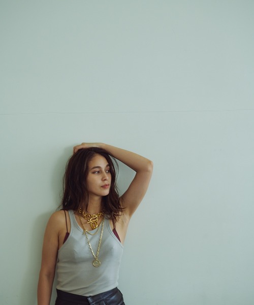 Whim Gazette（ウィムガゼット）の「【OVERNEATH】リブタンク（タンクトップ・レディース・グレイッシュベージュ/ブラウン/ホワイト・S/M）」の10枚目の写真