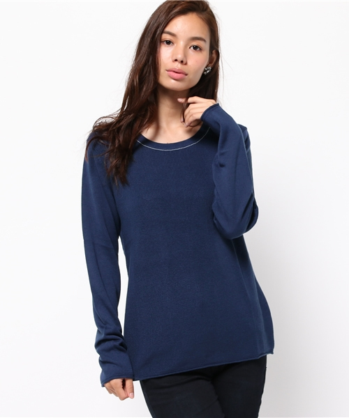 AZUL by moussy（アズールバイマウジー）の「ファイン綿タッチACクルーネック長袖PO（ニット/セーター・レディース・ホワイト系その他/ダークネイビー/ライム/ネイビー・MEDIUM/LARGE/SMALL）」の4枚目の写真