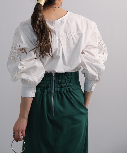 sakishimatokyo(サキシマトーキョー)の「袖刺繍ブラウス(シャツ/ブラウス・レディース・ホワイト/ブラック/ネイビー/イエロー・FREE)」の7枚目の写真