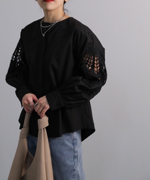 sakishimatokyo(サキシマトーキョー)の「袖刺繍ブラウス(シャツ/ブラウス・レディース・ホワイト/ブラック/ネイビー/イエロー・FREE)」の13枚目の写真