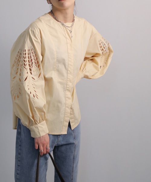 sakishimatokyo(サキシマトーキョー)の「袖刺繍ブラウス(シャツ/ブラウス・レディース・ホワイト/ブラック/ネイビー/イエロー・FREE)」の20枚目の写真