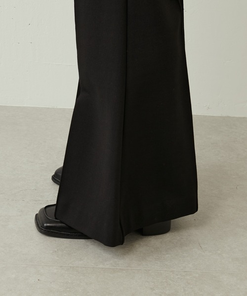 Lui's（ルイス）の「ラッパフレアパンツ（スラックス・レディース・ブラック/ブルー/ピンク・FREE）」の18枚目の写真