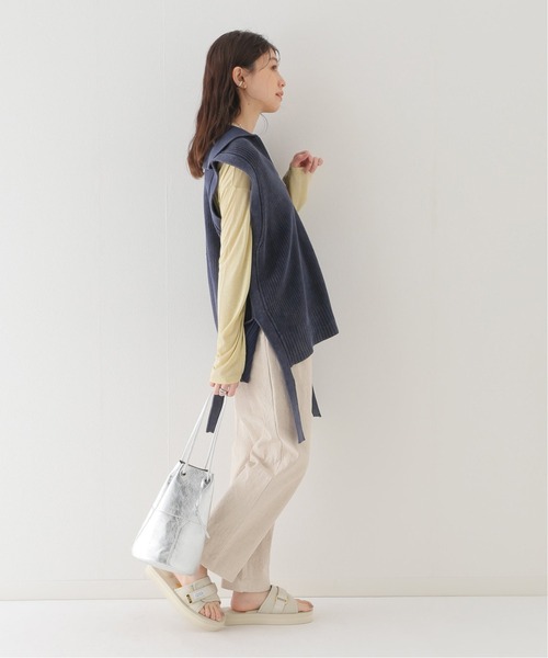 BASERANGE（ベースレンジ）の「【BASERANGE/ベースレンジ】 LOOSE LONG SLEEVE TEE：カットソー（Tシャツ/カットソー・レディース・モスグリーン・X-SMALL）」の3枚目の写真