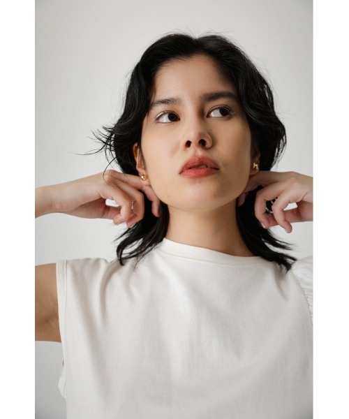 AZUL by moussy(アズールバイマウジー)の「PETIT INITIAL EARRINGS/プチイニシャルピアス(ピアス(両耳用)・レディース・その他3/その他2/マルチ・FREE)」の5枚目の写真
