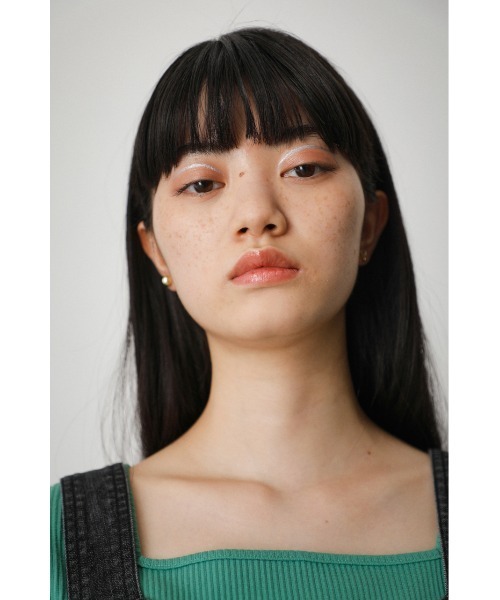 AZUL by moussy(アズールバイマウジー)の「PETIT INITIAL EARRINGS/プチイニシャルピアス(ピアス(両耳用)・レディース・その他3/その他2/マルチ・FREE)」の13枚目の写真