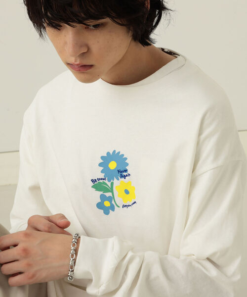 BeAMS DOT(ビームスドット)の「【WEB限定】BeAMS DOT / フラワー プリント カットソー(Tシャツ/カットソー・メンズ・ホワイト/ブラック・MEDIUM/LARGE)」の19枚目の写真