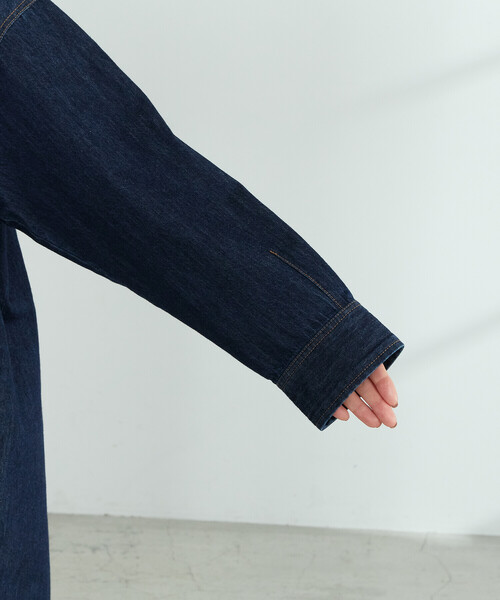 ONIGIRI（オニギリ）の「デニム　ビッグパーカワンピース（ワンピース・レディース・ネイビー/チャコール・FREE）」の12枚目の写真