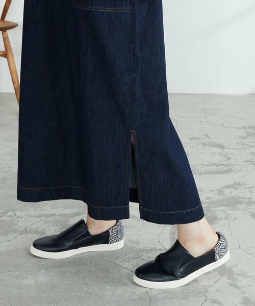 ONIGIRI（オニギリ）の「デニム　ビッグパーカワンピース（ワンピース・レディース・ネイビー/チャコール・FREE）」の15枚目の写真