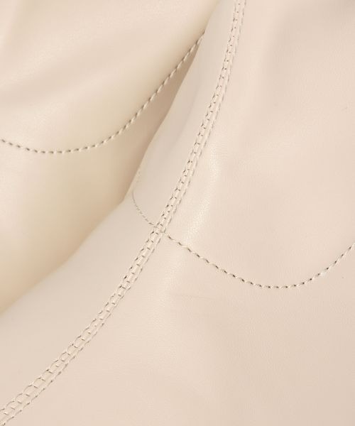 mysty woman（ミスティウーマン）の「レディライクショートブーツ 350713（ブーツ・レディース・ブラック/ブラウン/アイボリー・MEDIUM/LARGE）」の9枚目の写真