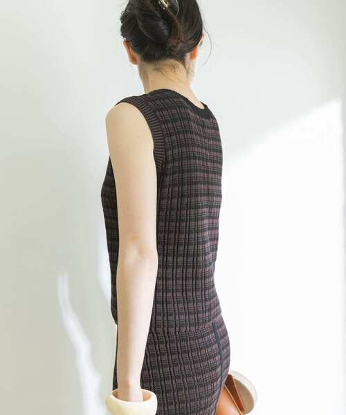 URBAN RESEARCH(アーバンリサーチ)の「ジオメトリック2WAYニット(ニット/セーター・レディース・ブラック系その他/ブルー系その他・FREE)」の7枚目の写真