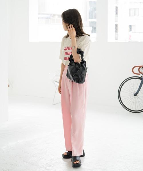 Kastane（カスタネ）の「【2023SSアイテム/WEB限定/新色追加】ギャザーBAG（ハンドバッグ・レディース・ブラック/アイボリー/ミント/グリーン系その他/ブラウン/ピンク・FREE）」の14枚目の写真