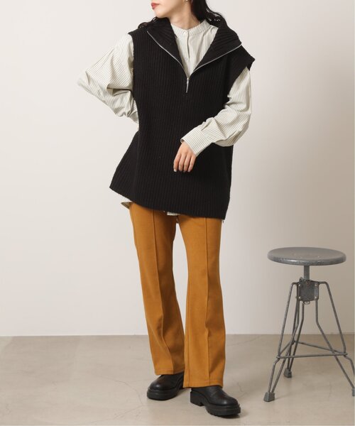 RAY CASSIN（レイカズン）の「ウールニットライクセンターシームカラーパンツ（スラックス・レディース・ブラック/キナリ/プラム/グリーン/キャメル・SMALL/MEDIUM/LARGE）」の17枚目の写真