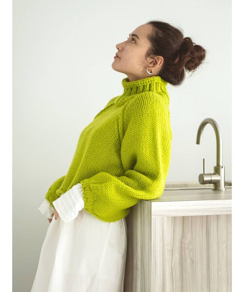 Ungrid(アングリッド)の「ローゲージハイネックショートニット(ニット/セーター・レディース・チャコールグレー/アイボリー/グリーン系その他・FREE)」の14枚目の写真