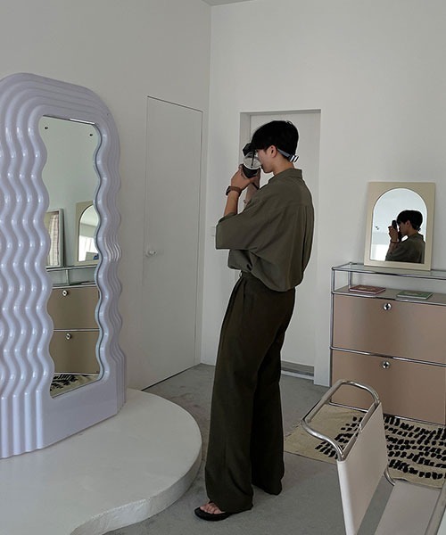 ASCLO(エジュクロ)の「ASCLO Pleddy Nibus Two Tuck Side Banding Slacks(スラックス・メンズ・ブラック/ベージュ/カーキ/グリーン・SMALL/MEDIUM/LARGE/X-SMALL)」の12枚目の写真