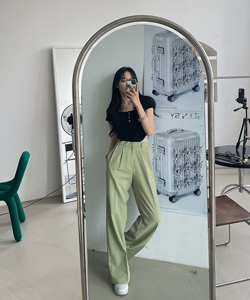 ASCLO(エジュクロ)の「ASCLO Pleddy Nibus Two Tuck Side Banding Slacks(スラックス・メンズ・ブラック/ベージュ/カーキ/グリーン・SMALL/MEDIUM/LARGE/X-SMALL)」の13枚目の写真