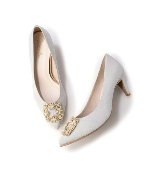 Launa lea（ラウナレア）の「【25秋冬新色】ビジューポインテッドトゥヒールパンプス(0484)（パンプス・レディース・グレー系その他/ブラック/ダークグリーン/ブラック系その他/ローズ/ラベンダー/ピンクベージュ/ライトベージュ/ライトブルー/アイボリー/ブルー/ピンク系その他/ホワイト系その他/ミント/ブルー系その他/ライトピンク/ベビーピンク/グレイッシュブルー・24.5cm/25.0cm/23.5cm/22.5cm/24.0cm/22.0cm/23.0cm）」の11枚目の写真