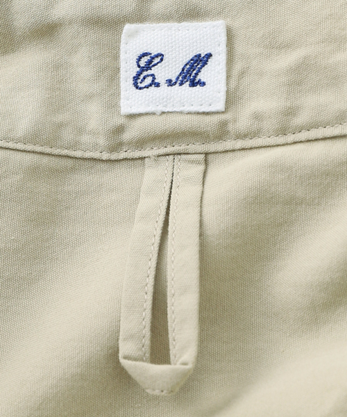 EDIFICE（エディフィス）の「【ETS.MATERIAUX / マテリオ】バンドカラー シャツ（シャツ/ブラウス・メンズ・レンガ/ホワイト/ベージュ・2/1/3）」の17枚目の写真