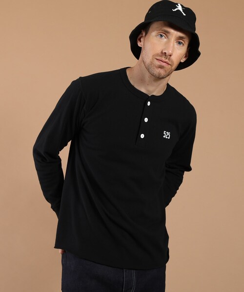 40ｃｔ＆525（フォーティーカラッツアンドゴーニーゴ）の「ヘルスニット長袖ヘンリー（Tシャツ/カットソー・メンズ・ネイビー/ホワイト/ブラック・04/02/03）」の3枚目の写真