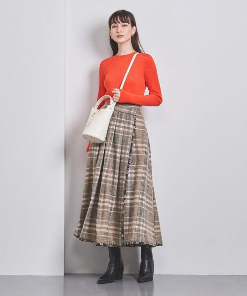 UNITED ARROWS（ユナイテッドアローズ）の「W/SI/CA リブ クルーネック ニット（ニット/セーター・レディース・ブラック/ベージュ/グレー/レッド/オフホワイト・FREE）」の15枚目の写真