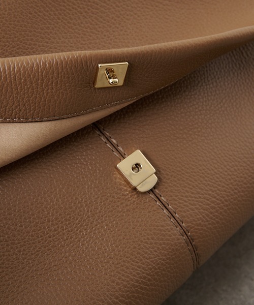 LORISTELLA(ロリステッラ)の「【LORISTELLA】レザーハンドバッグ(ハンドバッグ・レディース・ブラック/モカ/バイオレット/ホワイト系その他・FREE)」の13枚目の写真