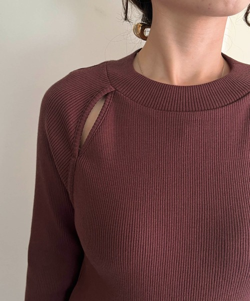 CAPRICIEUX LE'MAGE（カプリシューレマージュ）の「カットアウトリブTシャツ（Tシャツ/カットソー・レディース・アイボリー/ブラック/ブラウン・FREE）」の6枚目の写真