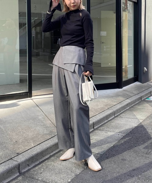 CAPRICIEUX LE'MAGE（カプリシューレマージュ）の「カットアウトリブTシャツ（Tシャツ/カットソー・レディース・アイボリー/ブラック/ブラウン・FREE）」の22枚目の写真