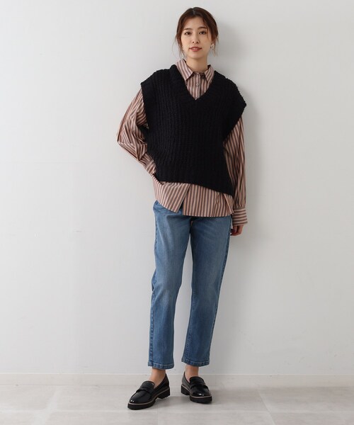 Cutie Blonde（キューティーブロンド）の「◆Vネック ふわふわMIXニットベスト（ベスト・レディース・ブラック/グレー・00）」の13枚目の写真