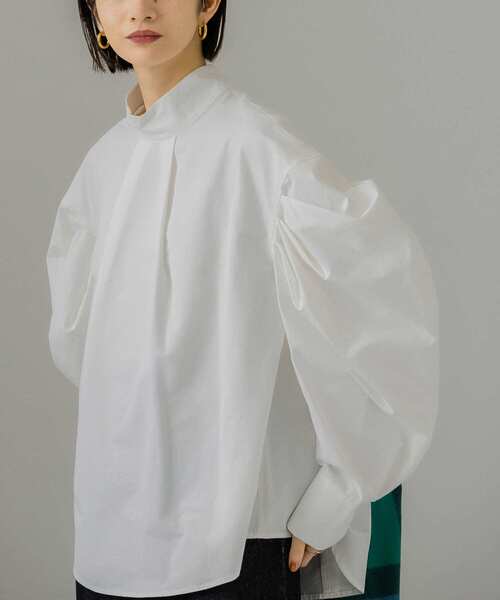 KBF(ケイビーエフ)の「エクストラスリーブブラウス(シャツ/ブラウス・レディース・オフホワイト/ブラック/グレー系その他・ONE)」の4枚目の写真