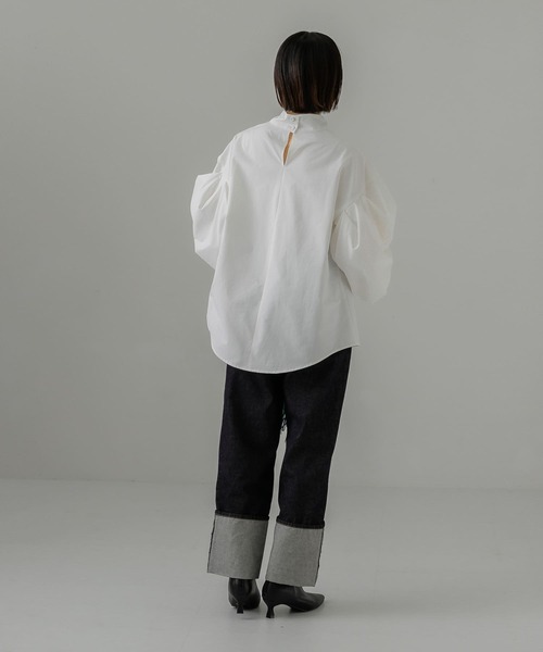 KBF(ケイビーエフ)の「エクストラスリーブブラウス(シャツ/ブラウス・レディース・オフホワイト/ブラック/グレー系その他・ONE)」の8枚目の写真