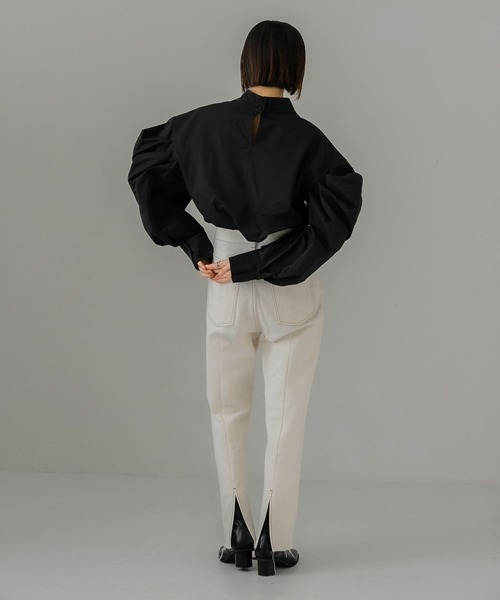 KBF(ケイビーエフ)の「エクストラスリーブブラウス(シャツ/ブラウス・レディース・オフホワイト/ブラック/グレー系その他・ONE)」の14枚目の写真