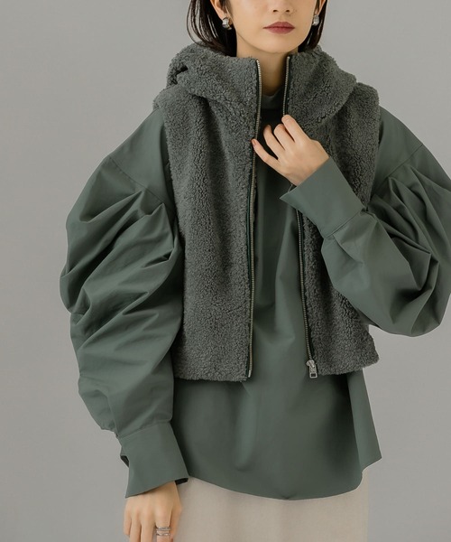 KBF(ケイビーエフ)の「エクストラスリーブブラウス(シャツ/ブラウス・レディース・オフホワイト/ブラック/グレー系その他・ONE)」の16枚目の写真