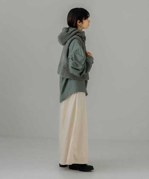 KBF(ケイビーエフ)の「エクストラスリーブブラウス(シャツ/ブラウス・レディース・オフホワイト/ブラック/グレー系その他・ONE)」の21枚目の写真