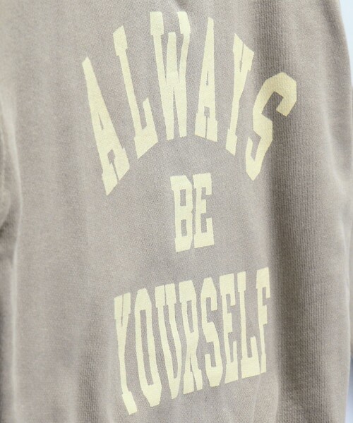 BRANSHES（ブランシェス）の「カレッジロゴ裏毛トレーナー（スウェット・キッズ・グリーン/ブラウン・110/100/130/120/150/140）」の18枚目の写真