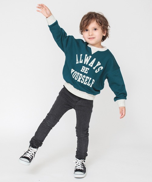 BRANSHES（ブランシェス）の「カレッジロゴ裏毛トレーナー（スウェット・キッズ・グリーン/ブラウン・110/100/130/120/150/140）」の6枚目の写真