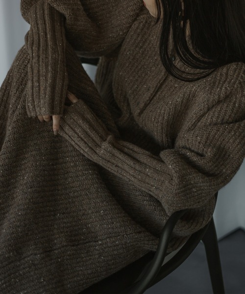 Ezick(エジック)の「Mix nep ヘンリーニットワンピース(ワンピース・レディース・グレー/ブラウン・FREE)」の6枚目の写真