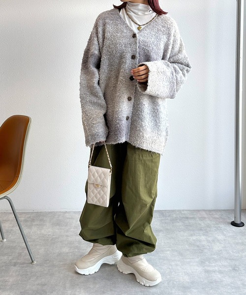 w closet（ダブルクローゼット）の「グラデーションロングカーディガン（カーディガン/ボレロ・レディース・オレンジ/ピンク/グレー/ブルー・FREE）」の6枚目の写真