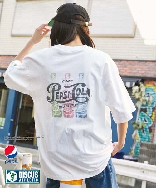 DISCUS ATHLETIC（ディスカス　アスレチック）の「【DISCUS ATHLETIC×PEPSI】コラボ ヴィンテージライク バックプリント/ロゴ刺繍 オーバーサイズ 半袖クルーネックTシャツ（Tシャツ/カットソー・レディース・ホワイト系3/ホワイト系1/ブラック系2/ブラック系1/ホワイト系2/ブラック系3・M）」の8枚目の写真