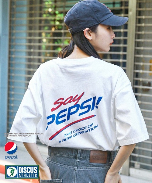 DISCUS ATHLETIC（ディスカス　アスレチック）の「【DISCUS ATHLETIC×PEPSI】コラボ ヴィンテージライク バックプリント/ロゴ刺繍 オーバーサイズ 半袖クルーネックTシャツ（Tシャツ/カットソー・レディース・ホワイト系3/ホワイト系1/ブラック系2/ブラック系1/ホワイト系2/ブラック系3・M）」の15枚目の写真