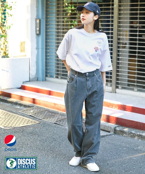 DISCUS ATHLETIC（ディスカス　アスレチック）の「【DISCUS ATHLETIC×PEPSI】コラボ ヴィンテージライク バックプリント/ロゴ刺繍 オーバーサイズ 半袖クルーネックTシャツ（Tシャツ/カットソー・レディース・ホワイト系3/ホワイト系1/ブラック系2/ブラック系1/ホワイト系2/ブラック系3・M）」の18枚目の写真